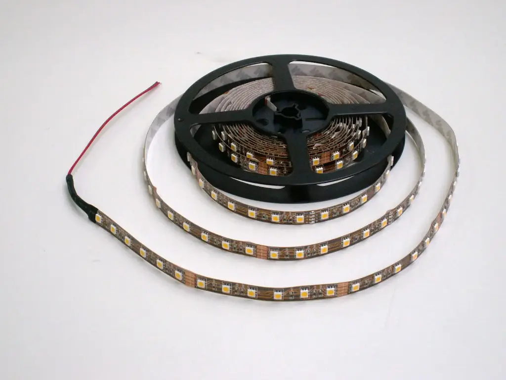 LED-strip white warm 24V IP20