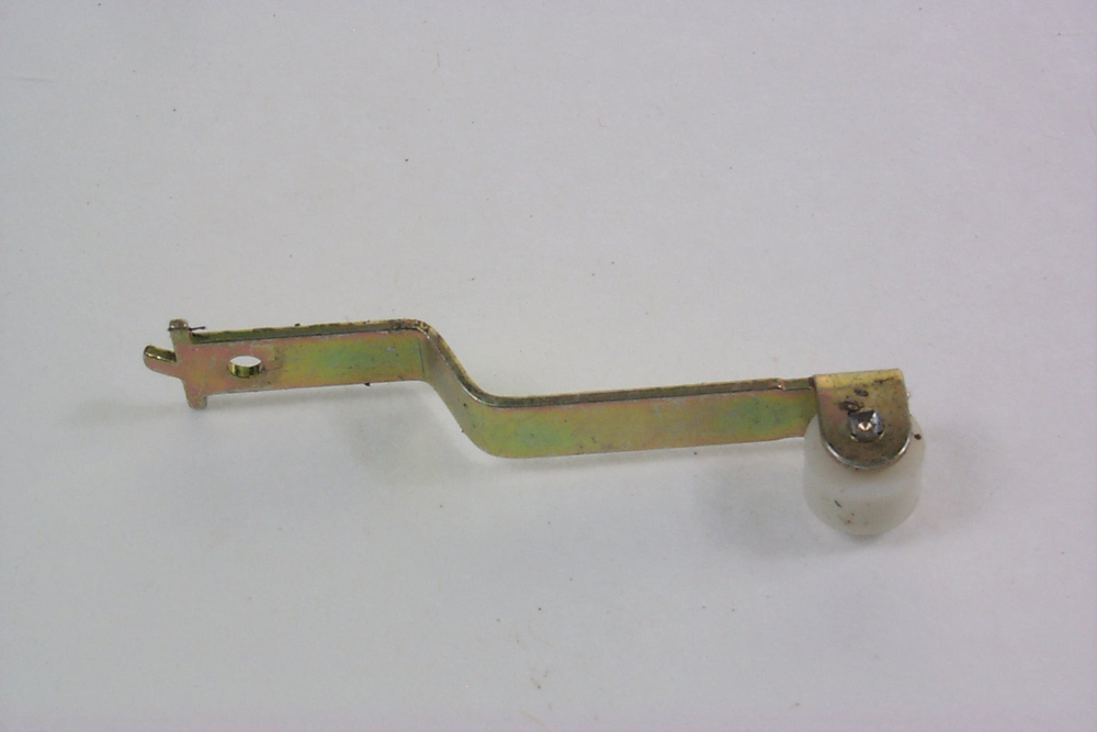 Lever e with wheel