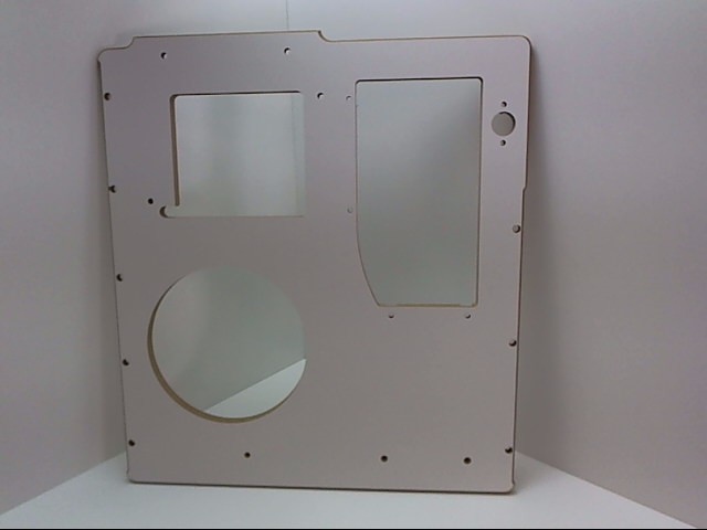 Front 7000 600 552x615