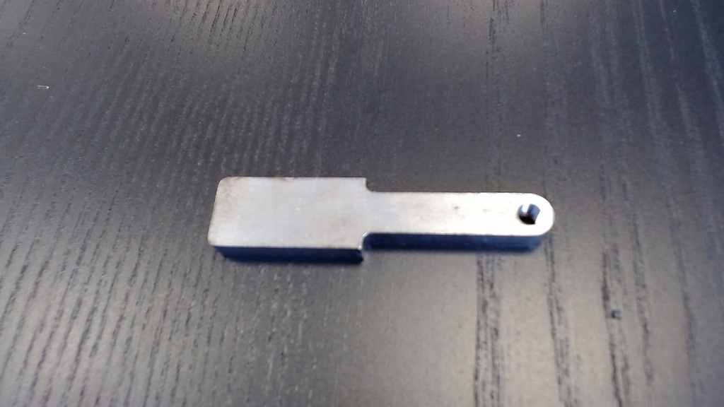 Locking pin trapdoor BO3