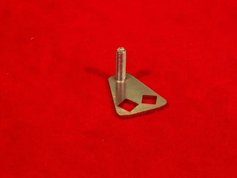 Lock-lip metal crane