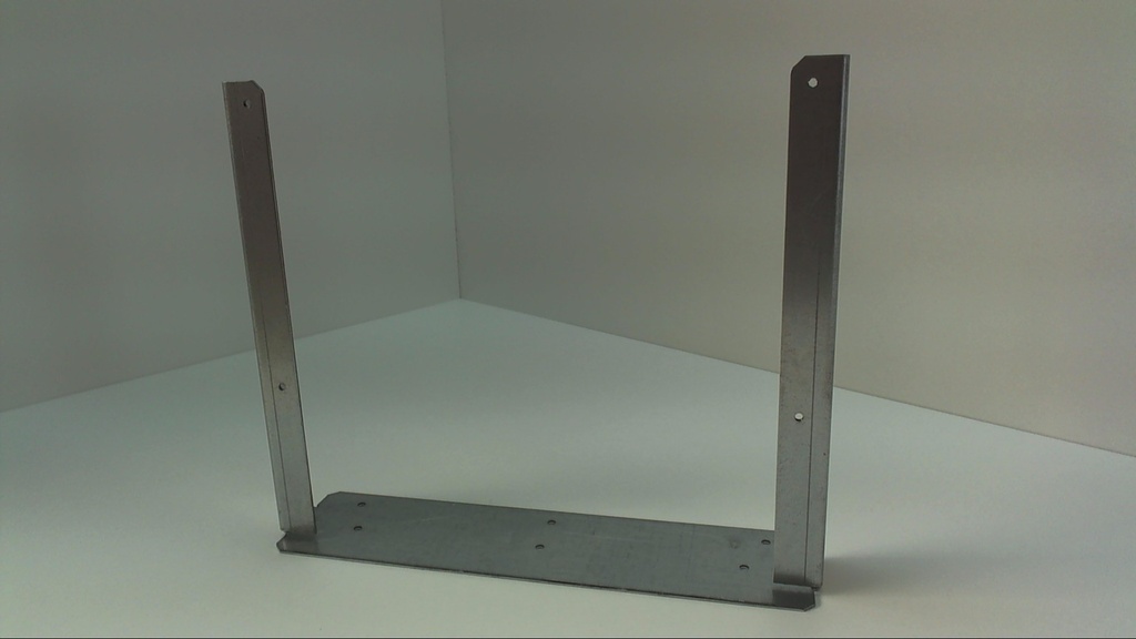 Bracket supply pillar