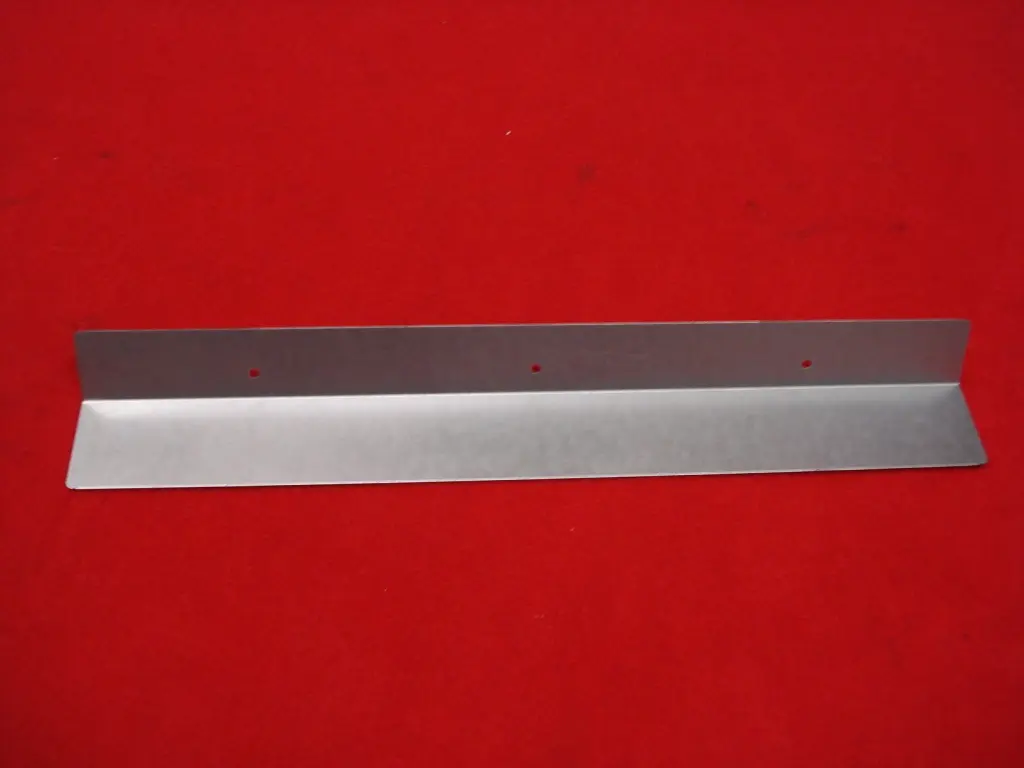 Coinstop bolt part pusher