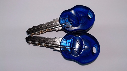 [4842-00013] Key set of 2 flat YES S068